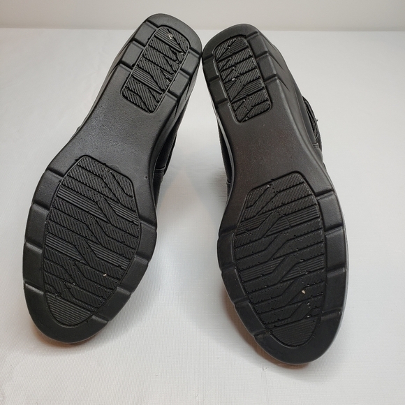 Easy Street Black Bootie Comfort Wave Pull On 6 Medium - Picture 7 of 8